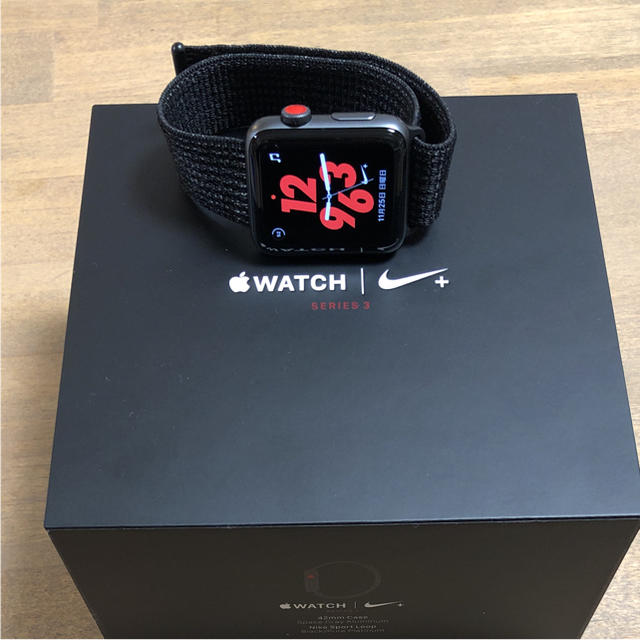 Apple Watch Nike+（GPS + Cellularモデル）42mm
