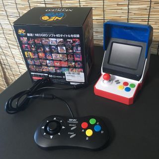 ネオジオ(NEOGEO)のネオジオミニ本体(家庭用ゲーム機本体)