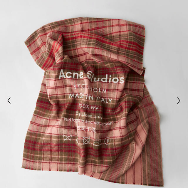 ACNE(アクネ)のAcne Studios Cassiar Check オーバーサイズスカーフ レディースのファッション小物(マフラー/ショール)の商品写真