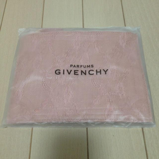 GIVENCHY(ジバンシィ)のジバンシィポーチ レディースのファッション小物(ポーチ)の商品写真