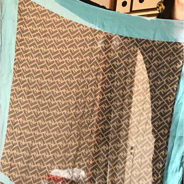 FENDI(フェンディ)のフェンディスカーフ レディースのファッション小物(バンダナ/スカーフ)の商品写真