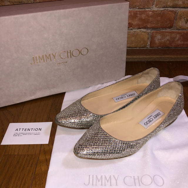 JIMMY CHOO(ジミーチュウ)の美品  ジミーチュウ  グリッター パンプス レディースの靴/シューズ(ハイヒール/パンプス)の商品写真