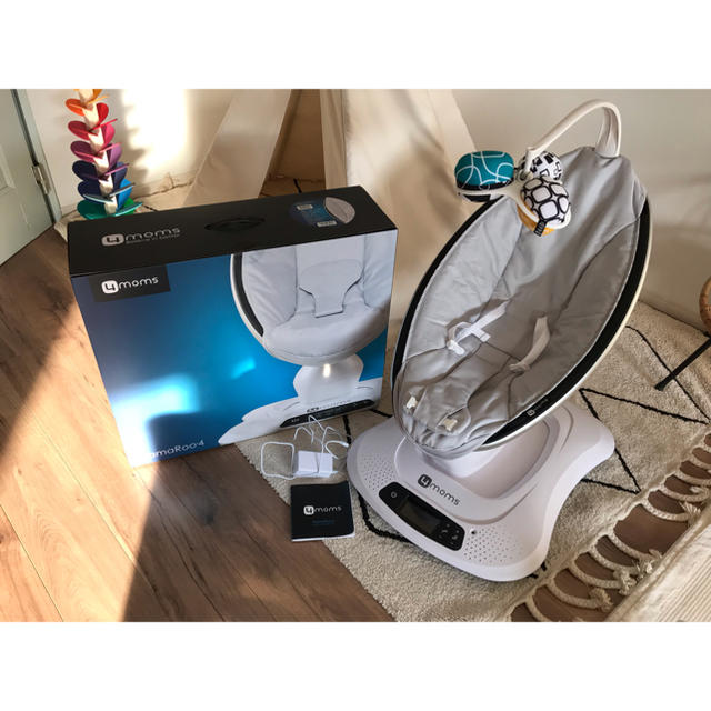 超美品 ママルー4.0 mamaRoo4 電動バウンサー