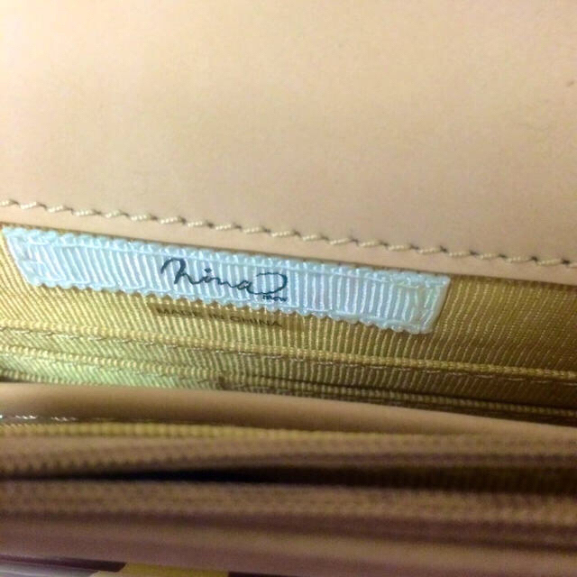 Nina mew(ニーナミュウ)のニーナミュウチェーンウォレット レディースのバッグ(ショルダーバッグ)の商品写真