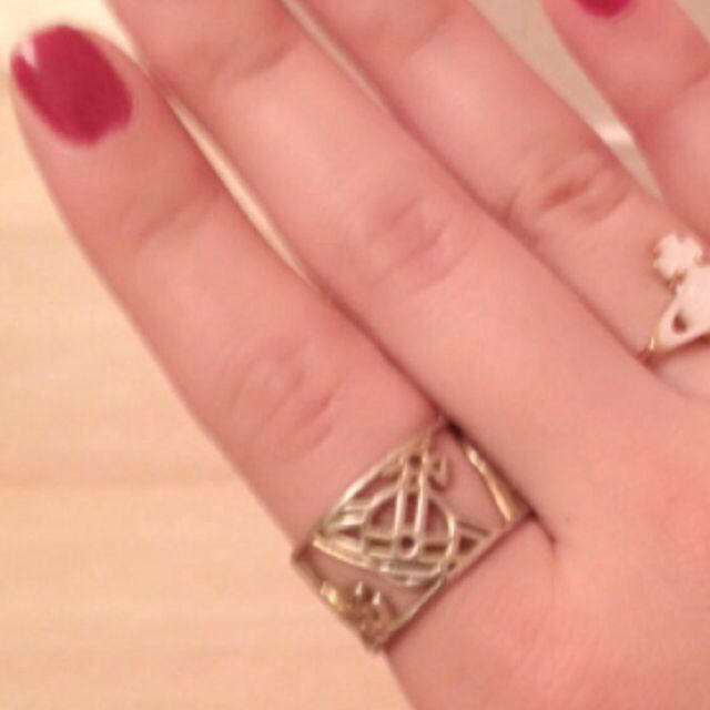 Vivienne Westwood(ヴィヴィアンウエストウッド)の指輪♡ レディースのアクセサリー(リング(指輪))の商品写真