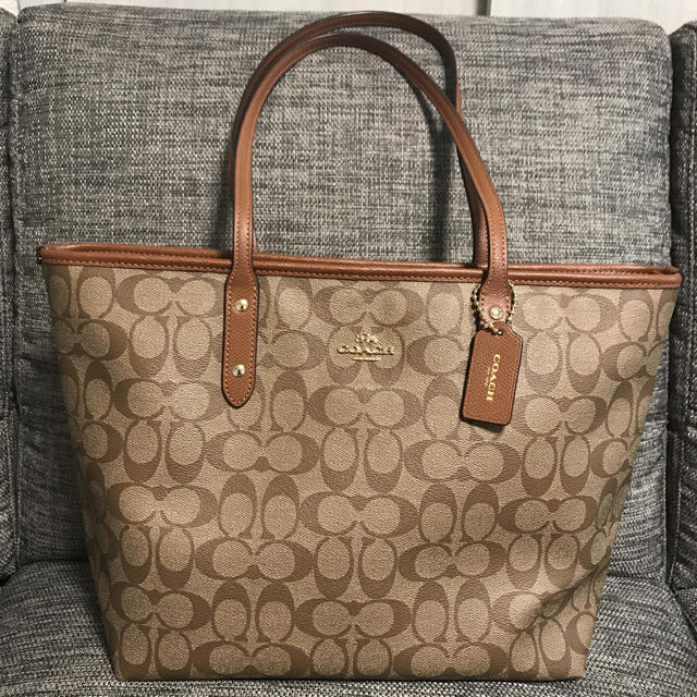 COACH トートバッグ