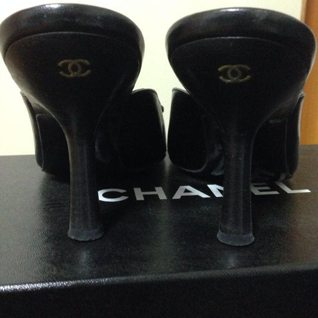 CHANEL(シャネル)のシャネル ミュール レディースの靴/シューズ(ハイヒール/パンプス)の商品写真