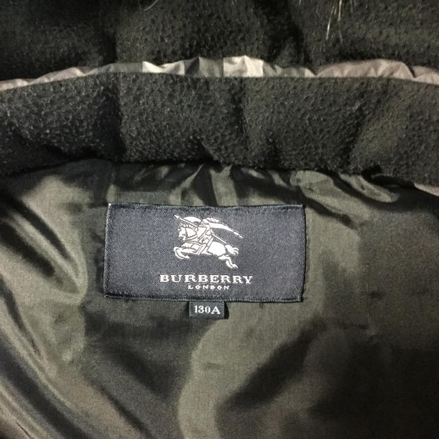 BURBERRY(バーバリー)のバーバリー ダウンコート 130 キッズ/ベビー/マタニティのキッズ服男の子用(90cm~)(コート)の商品写真