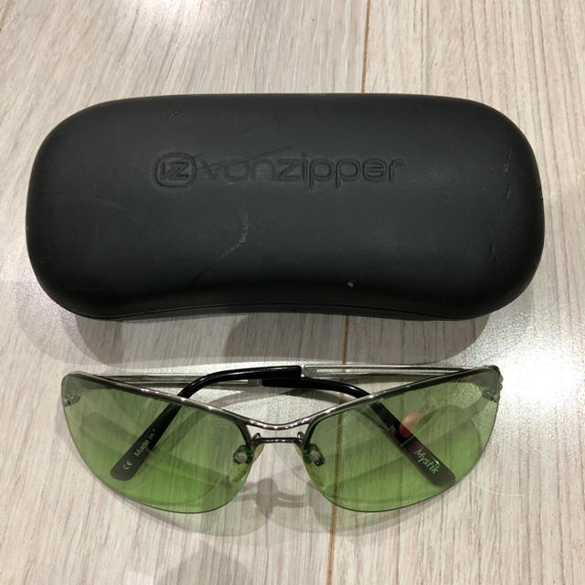 Ray-Ban(レイバン)のVONZIPPER ボンジッパー サングラス mystik 中古 メンズのファッション小物(サングラス/メガネ)の商品写真