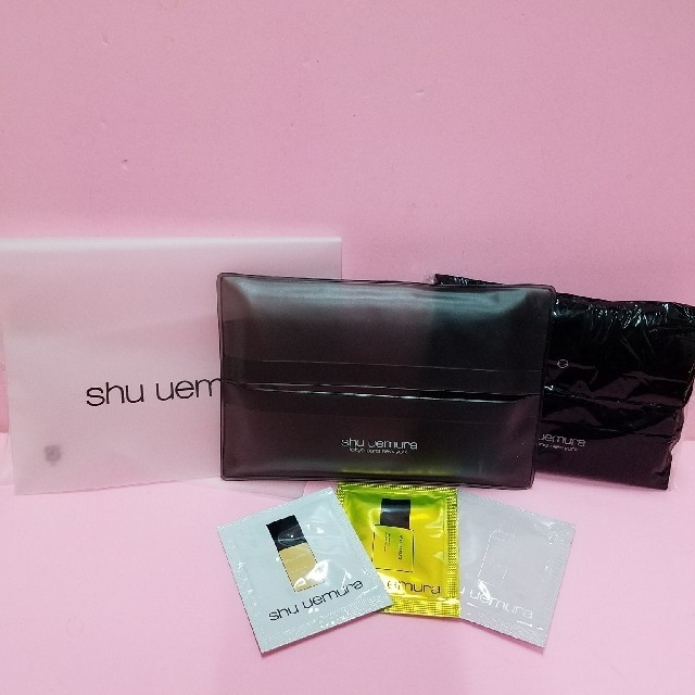 shu uemura(シュウウエムラ)の★新品★shu uemura・ティッシュ・ケース♪♪♪ コスメ/美容のベースメイク/化粧品(その他)の商品写真