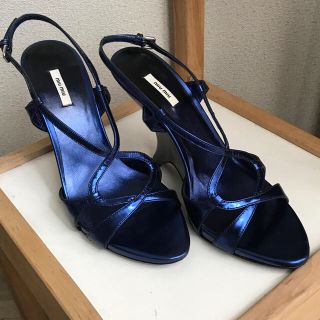 ミュウミュウ(miumiu)のmiumiu  ウエッジソール サンダル(サンダル)