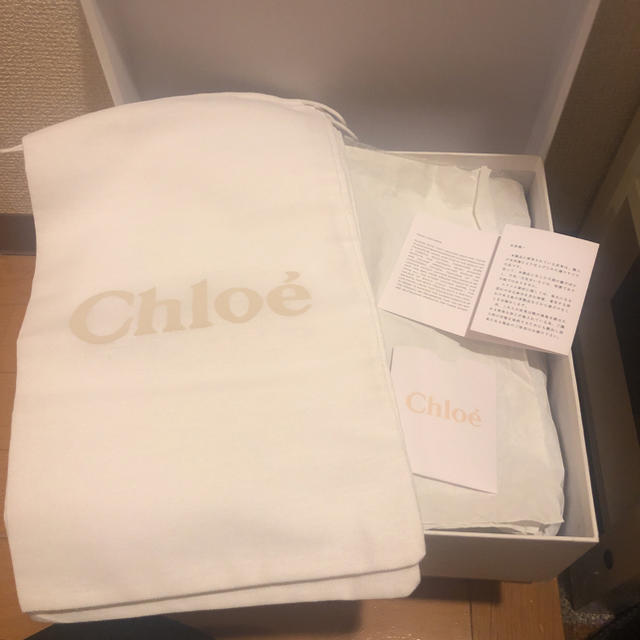 Chloe(クロエ)の＊IU様専用 ＊Chloe ムートンボアサンダル 36 23 レディースの靴/シューズ(サンダル)の商品写真