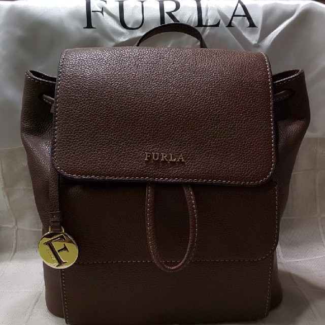 Furla(フルラ)の！きーにゃん☆さん専用！フルラ FURLA リュック バックパック ブラウン レディースのバッグ(リュック/バックパック)の商品写真