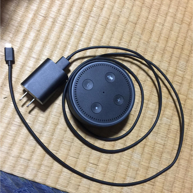 Echo Dot 第2世代 スマホ/家電/カメラのPC/タブレット(PC周辺機器)の商品写真
