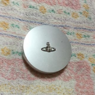 ヴィヴィアン Vivienne Westwood ベースメイク 化粧品の通販 100点以上 ヴィヴィアン ウエストウッドのコスメ 美容を買うならラクマ ヴィヴィアン Vivienne Westwood ベースメイク 化粧品の通販 100点以上 ヴィヴィアン ウエストウッドのコスメ 美容を買うならラクマ