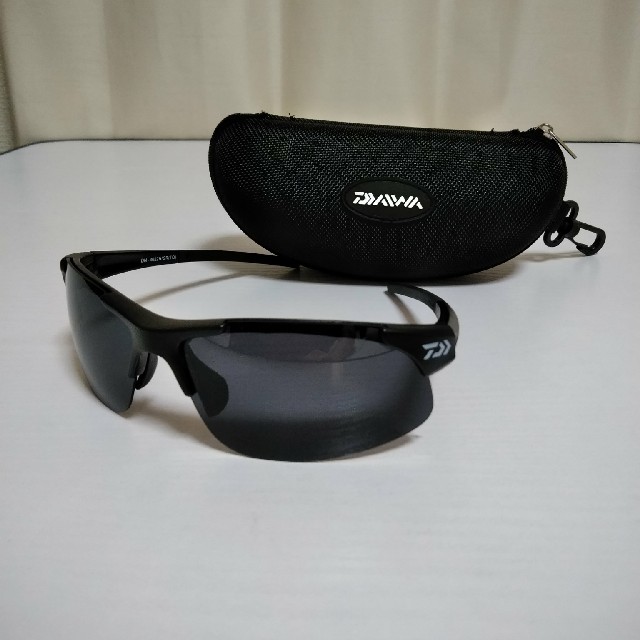 DAIWA(ダイワ)のダイワ偏光サングラス／ブラック メンズのファッション小物(サングラス/メガネ)の商品写真