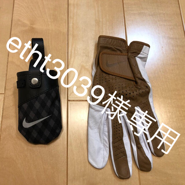 NIKE(ナイキ)のナイキ ★未使用 ゴルフグローブ Lサイズとボール入れ^_^ スポーツ/アウトドアのゴルフ(その他)の商品写真