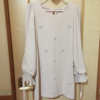 アラマンダ(allamanda)のデート服に♡アラマンダビジューワンピース(ミニワンピース)