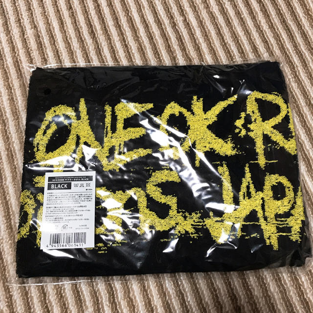 ONE OK ROCK(ワンオクロック)のONEOKROCK タオルマフラー エンタメ/ホビーのアニメグッズ(タオル)の商品写真