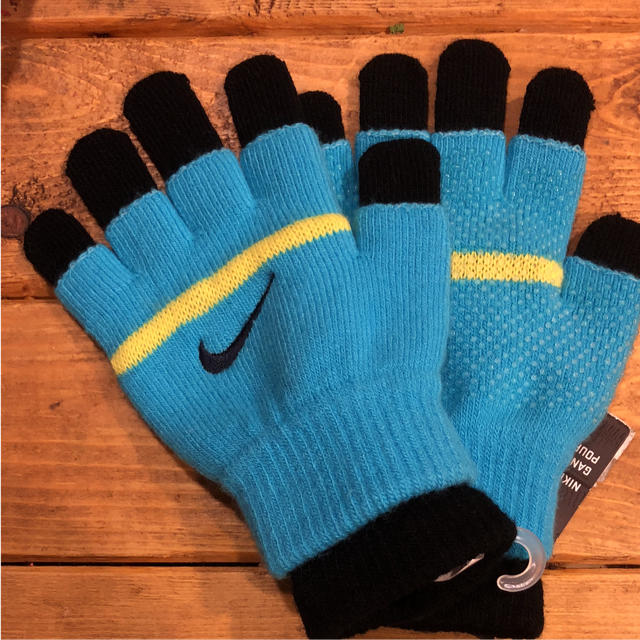 Nike 新品 Nike手袋ジュニアの通販 By Hachi ナイキならラクマ