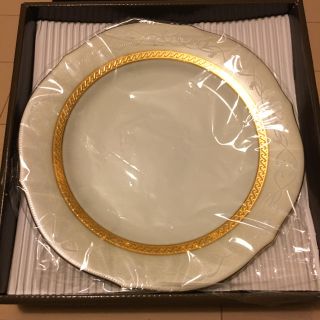 ノリタケ(Noritake)の☆新品☆ハンプシャー ゴールド 23cm ペア皿(食器)