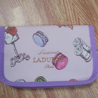 ローラアシュレイ(LAURA ASHLEY)のLAURAASHLEY  マスク＆ティッシュケース(その他)