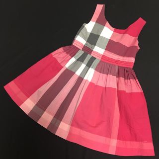 バーバリー(BURBERRY)のぴー様専用です❤️ バーバリー キッズ ワンピース 4Y(ワンピース)