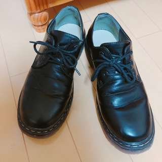サンゴ(sango)の♥︎︎プレーントゥ シューズ 黒♥︎︎(ローファー/革靴)