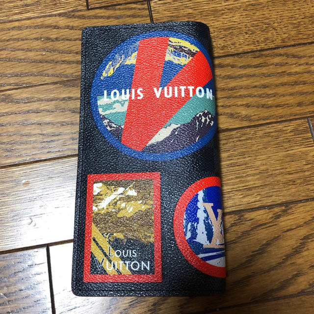 LOUIS VUITTON(ルイヴィトン)の新品 2018冬 限定 ルイヴィトン ポルトフォイユ・ブラザ メンズのファッション小物(長財布)の商品写真