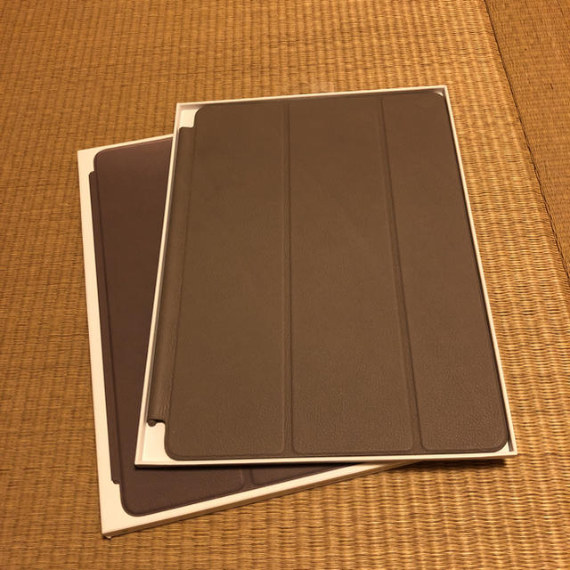 10.5インチiPad Pro用レザーSmart Cover - トープ