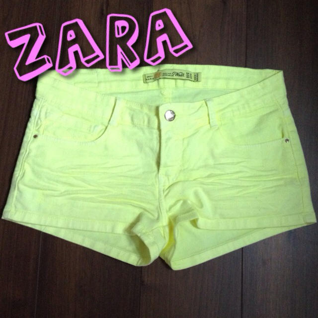 ZARA(ザラ)のZARA ショートパンツ レディースのパンツ(ショートパンツ)の商品写真