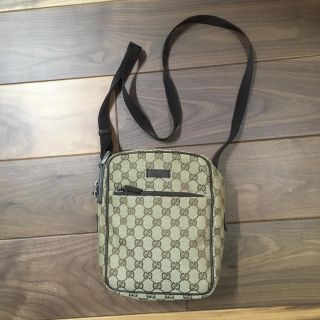 グッチ(Gucci)のGUCCIショルダーバッグ(ショルダーバッグ)