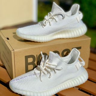 アディダス(adidas)の(最終値下げ)yeezy boost 350 v2 Triple White(スニーカー)