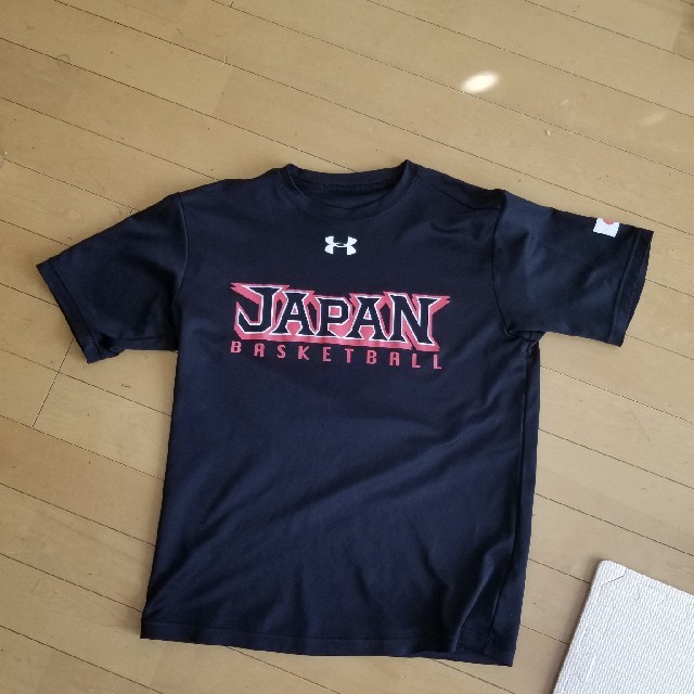 UNDER ARMOUR(アンダーアーマー)のアンダーアーマー★バスケットボール日本代表★TシャツXS スポーツ/アウトドアのスポーツ/アウトドア その他(バスケットボール)の商品写真