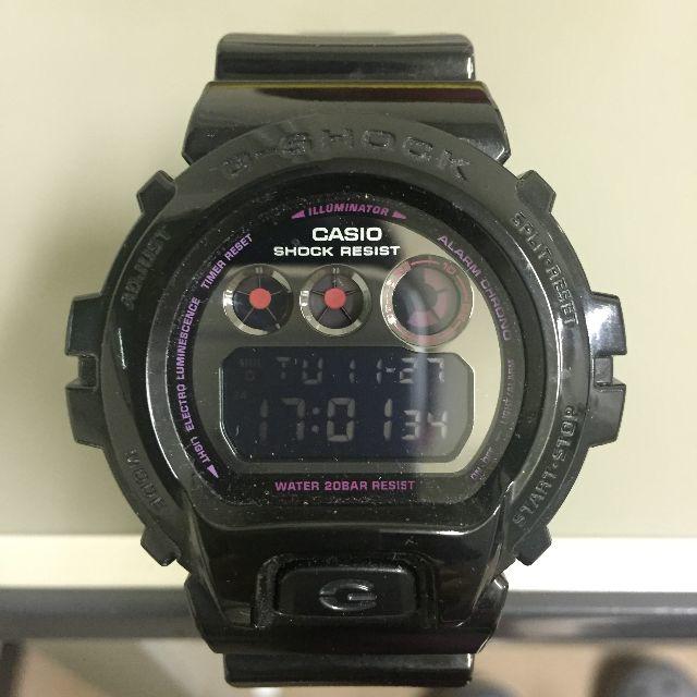 G-SHOCK(ジーショック)のG-SHOCKラバーズコレクション2012年限定モデルDW-6900LA メンズの時計(腕時計(デジタル))の商品写真