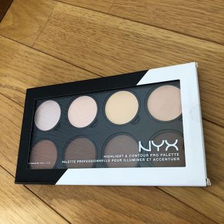 エヌワイエックス(NYX)の新品未使用！NYXハイライト＆コントゥアプロパレット(フェイスカラー)