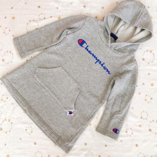 チャンピオン(Champion)のチャンピオン スウェットパーカー ワンピース キッズ 100(ワンピース)