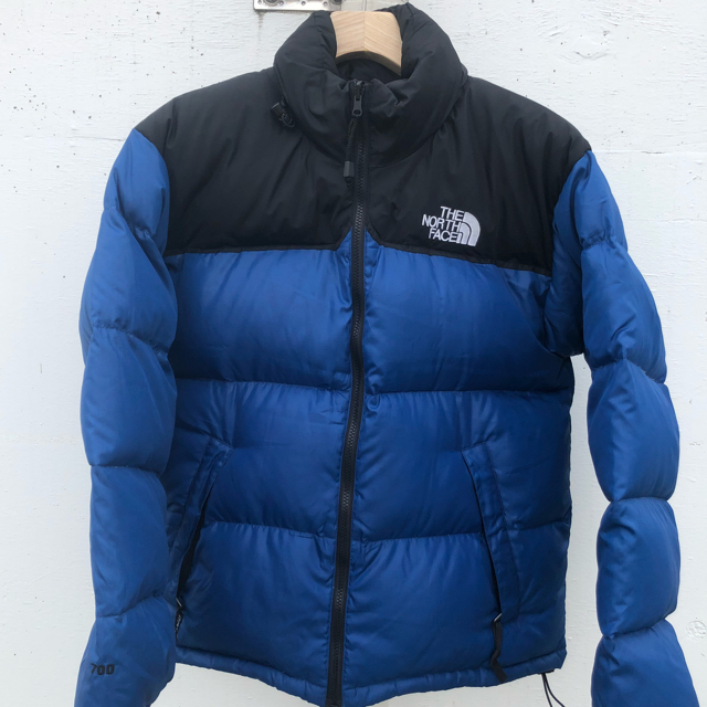 THE NORTH FACE(ザノースフェイス)のじーつー様専用 レアカラー THE NORTH  FACE ヌプシ 700 メンズのジャケット/アウター(ダウンジャケット)の商品写真