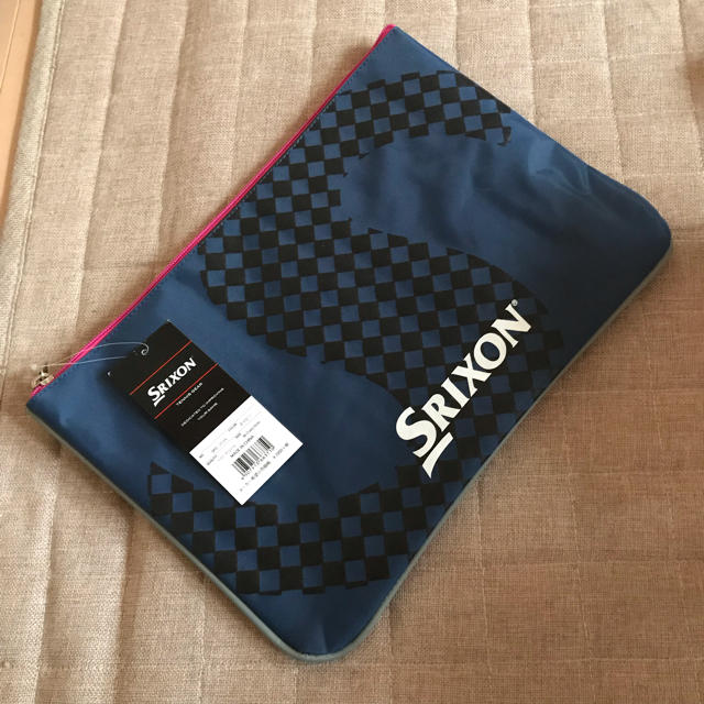 DUNLOP(ダンロップ)の新品未使用【SRIXON】テニス用カバン スポーツ/アウトドアのテニス(バッグ)の商品写真