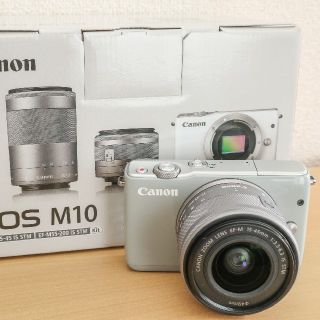 キヤノン(Canon)のEOS M10 15-45mmズームキット(ミラーレス一眼)