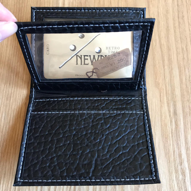 黒ウーロン茶様専用 新品 NEWNESS パスケース カードケース ② メンズのファッション小物(名刺入れ/定期入れ)の商品写真