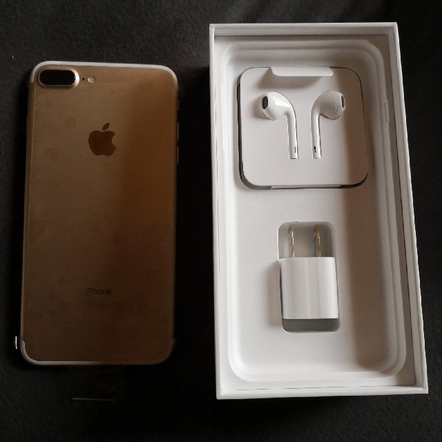 iPhone by オムスビ's shop｜アイフォーンならラクマ - i-phone7plus32GBの通販 低価大得価