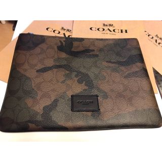 コーチ(COACH)のCOACH  コーチ クラッチバッグ(セカンドバッグ/クラッチバッグ)