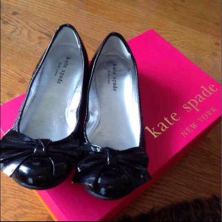 ケイトスペードニューヨーク(kate spade new york)のkatespadeエナメルバレエシューズ(ハイヒール/パンプス)