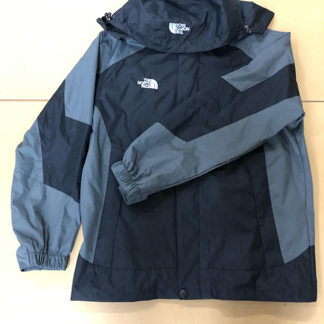 THE NORTH FACE(ザノースフェイス)の防寒アウター メンズのジャケット/アウター(その他)の商品写真