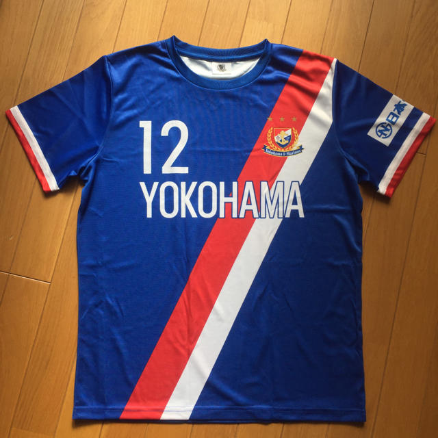 横浜F・マリノス☆ユニフォーム スポーツ/アウトドアのサッカー/フットサル(応援グッズ)の商品写真