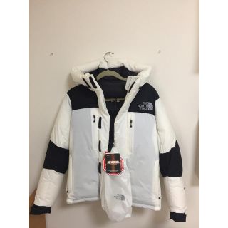 ザノースフェイス(THE NORTH FACE)のNorth face バルトロライト  ホワイト(ダウンジャケット)