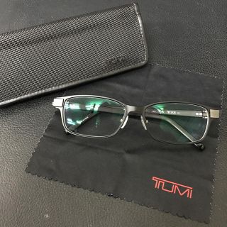 トゥミ(TUMI)のTUMI トゥミ メガネ 10-0032 ZR3 純正ケース ブラック(サングラス/メガネ)