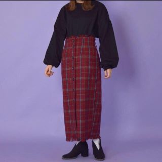 ダブルクローゼット(w closet)の＊今季＊完売＊前ボタンチェック柄ナロースカート＊レッド＊＊＊値下げ＊＊＊(その他)