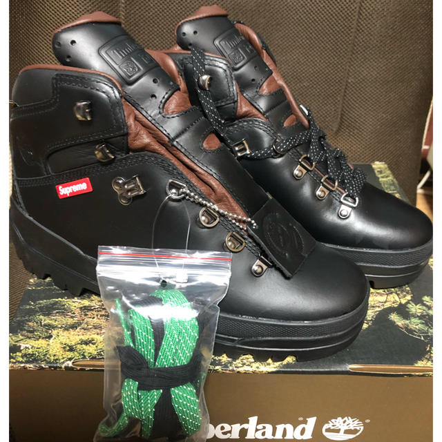Supreme(シュプリーム)の花ちゃん様専用supreme timberland ブーツ メンズの靴/シューズ(ブーツ)の商品写真